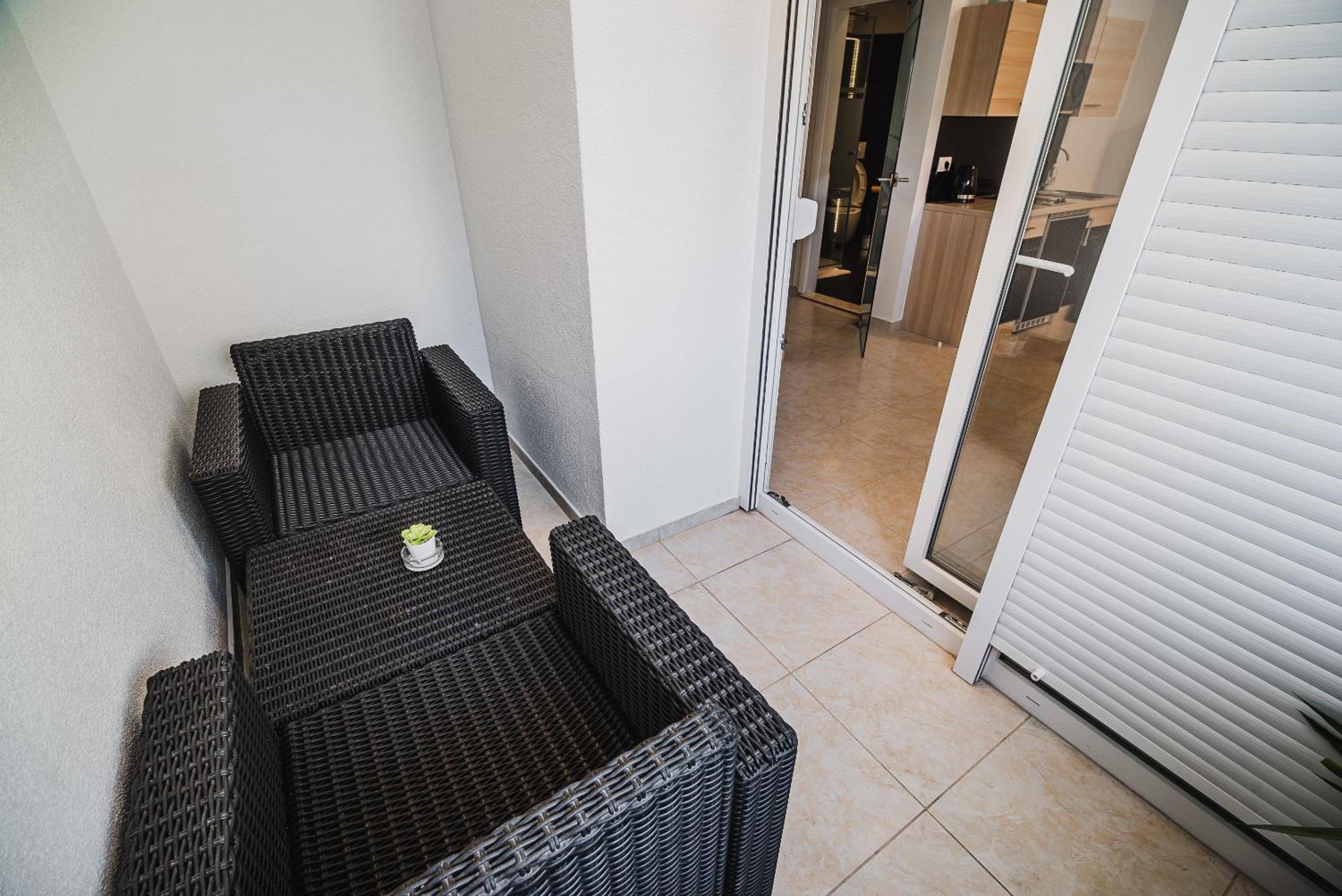 Downtown Park Apartments With Balcony Vodice Cameră foto