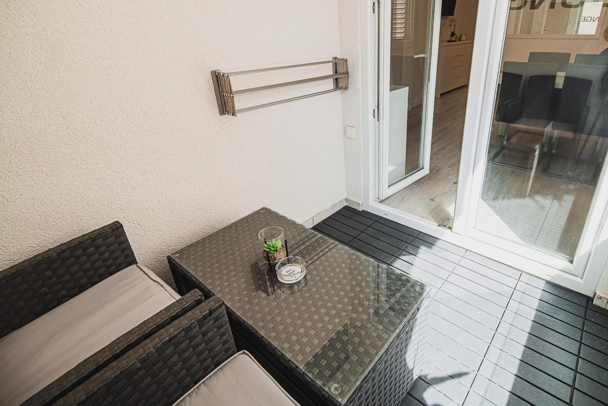 Downtown Park Apartments With Balcony Vodice Cameră foto